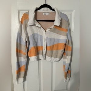 Hollister cropped cardigan sweater size large